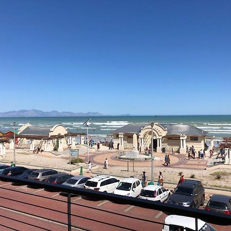 At The Beach - Muizenberg Kapsztad Zewnętrze zdjęcie