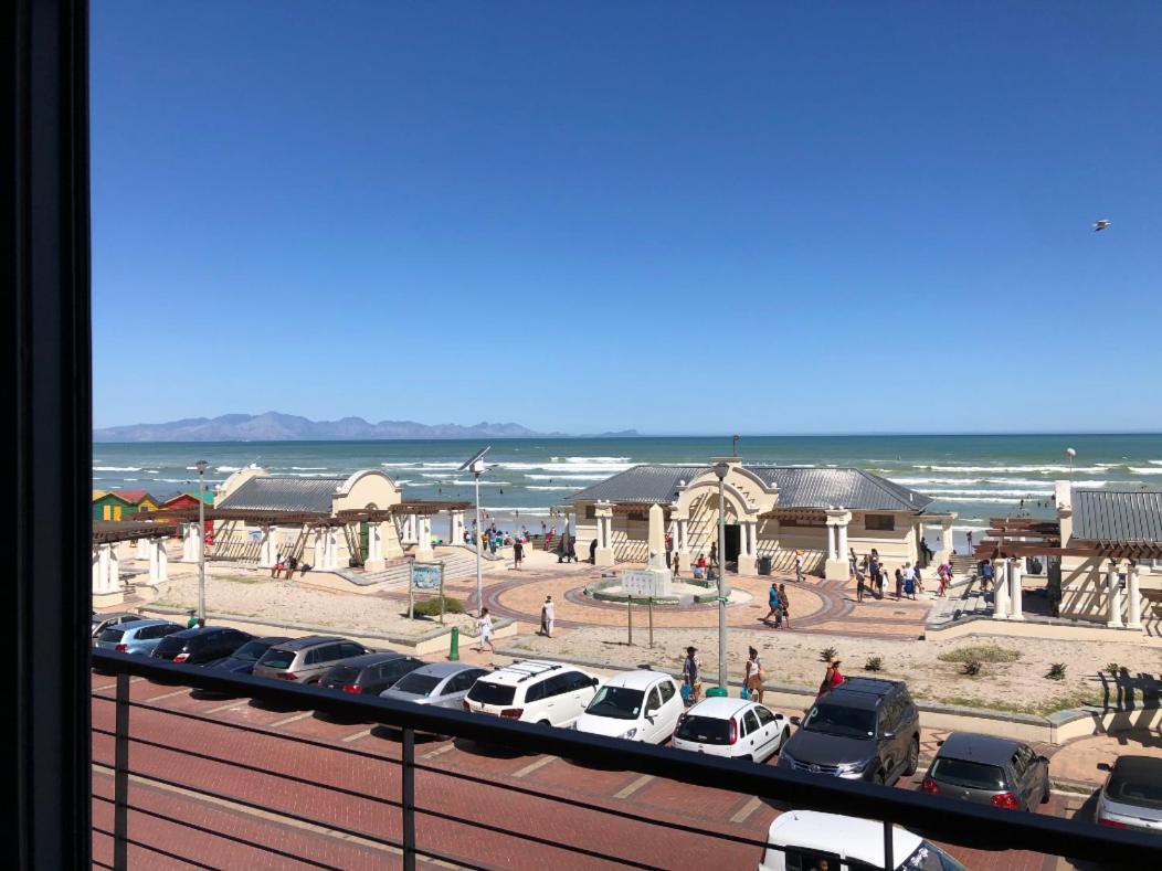 At The Beach - Muizenberg Kapsztad Zewnętrze zdjęcie